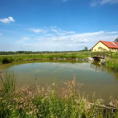 Dom Na Lesnej Gorze *